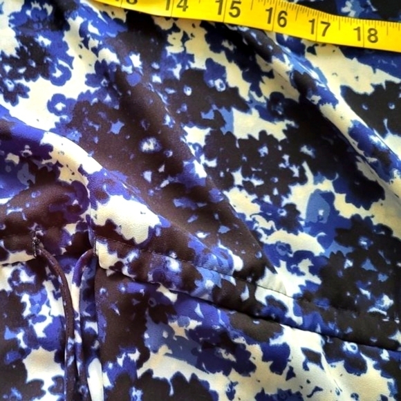 Ralph Lauren Bell Sleeve Flowered Shirt Dress Size 16 - Picture 11 of 13